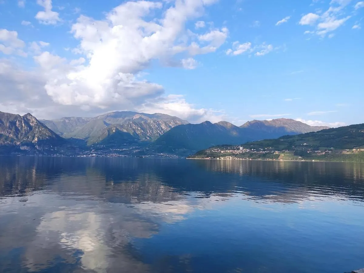 Villa Riva Lago - Apartment With Parking Tavernola Bergamasca