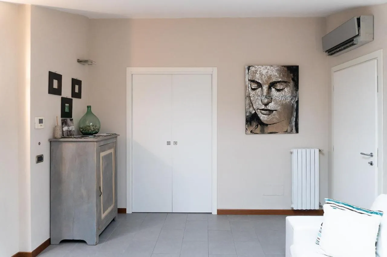 טברנולה ברגמסקה Villa Riva Lago - Apartment With Parking 0*, טברנולה ברגמסקה איטליה
